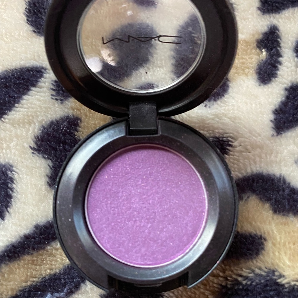 MAC Eyeshadow - Never Used
